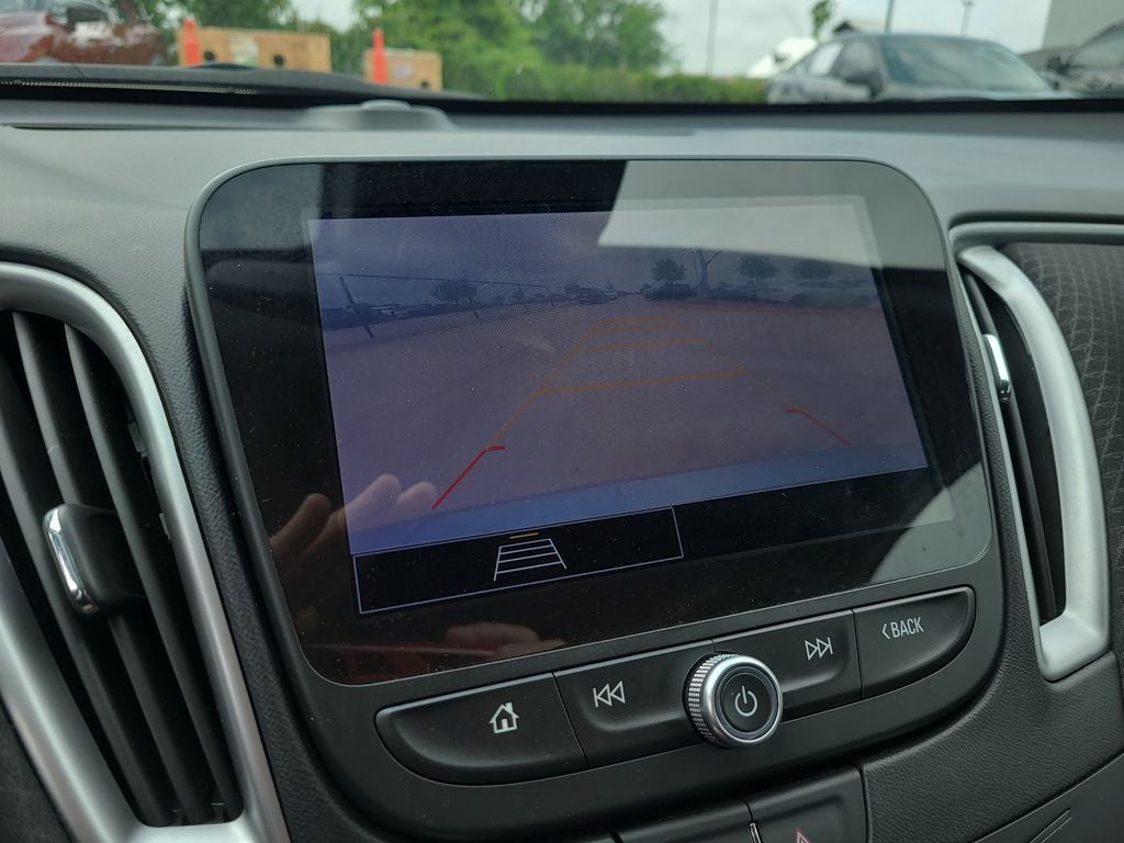 2025 Chevrolet Malibu LS 1LS