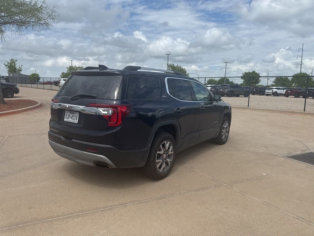 2021 GMC Acadia SLT