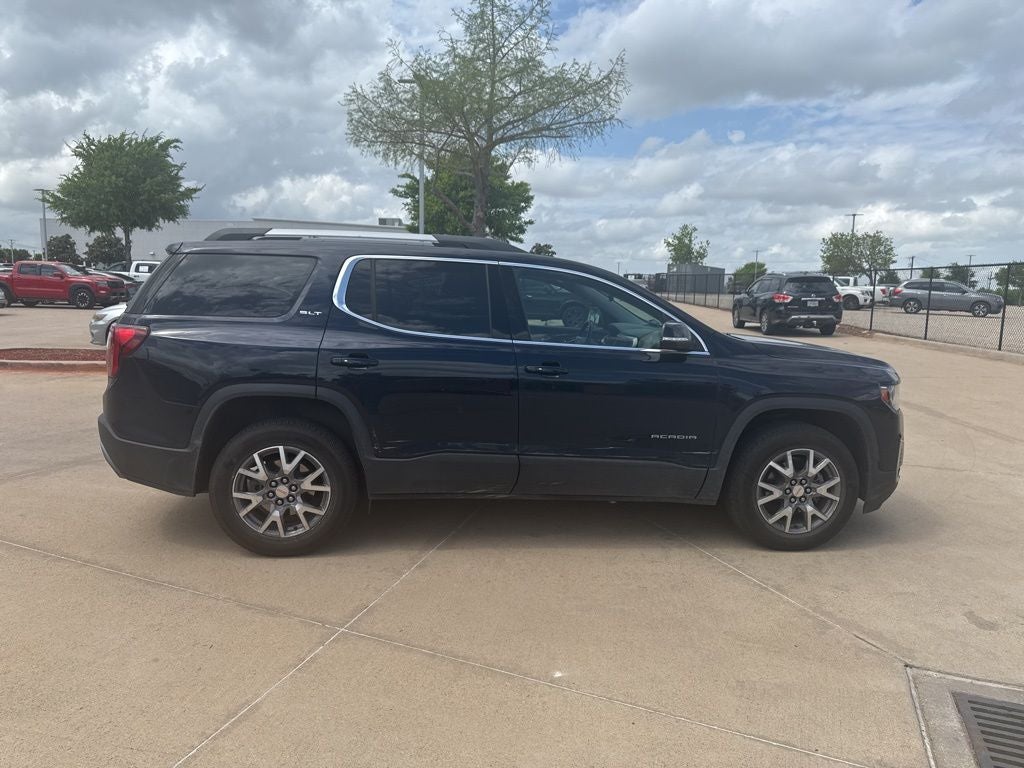 2021 GMC Acadia SLT