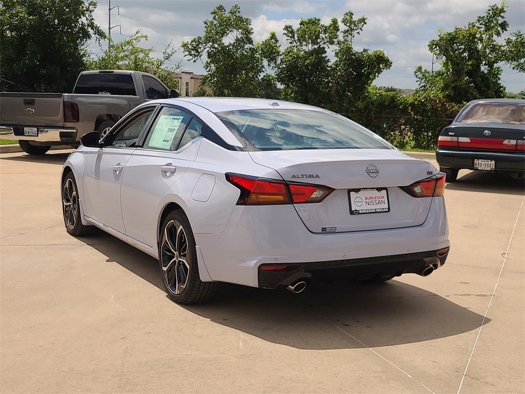 2025 Nissan Altima 2.5 SR