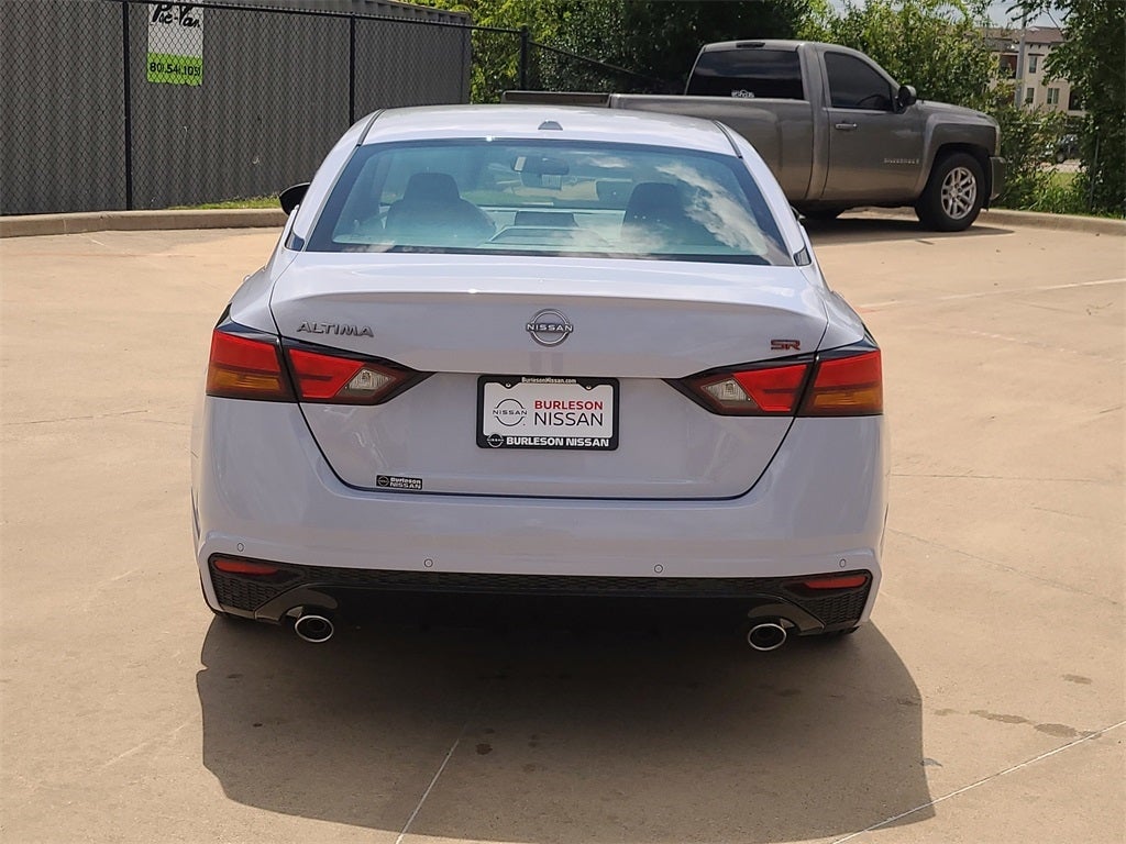 2025 Nissan Altima 2.5 SR