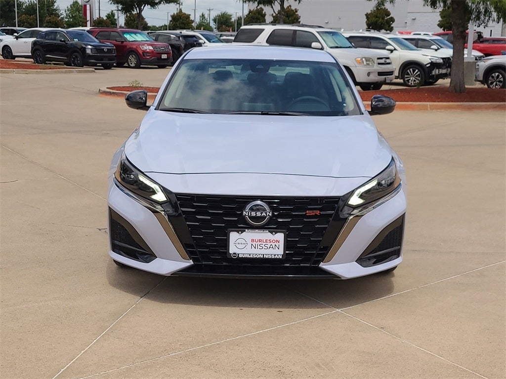 2025 Nissan Altima 2.5 SR