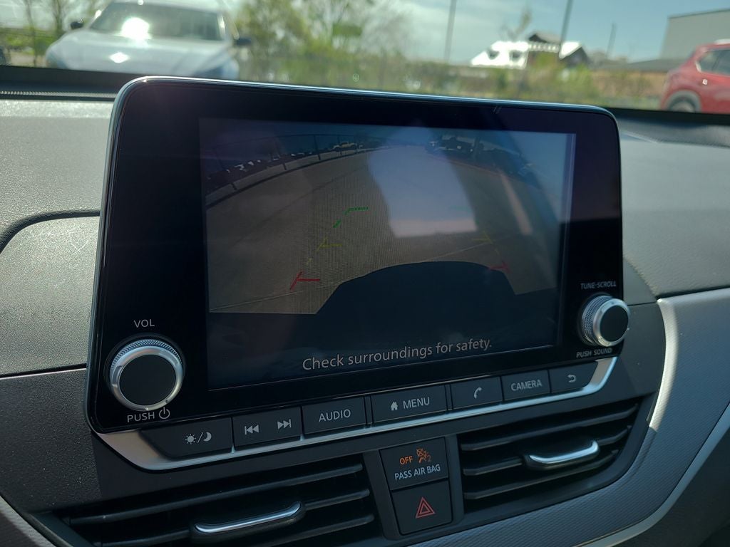 2025 Nissan Altima 2.5 SR