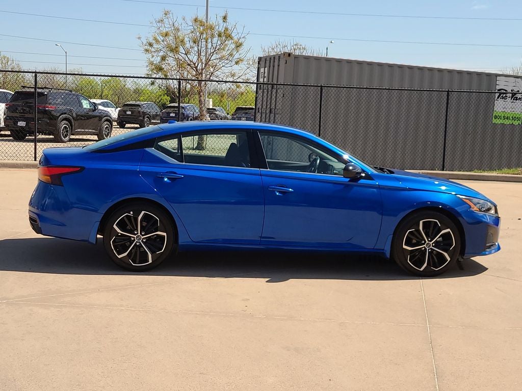 2025 Nissan Altima 2.5 SR