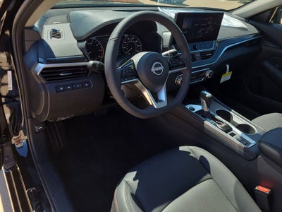 2026 Nissan Altima 2.5 SR