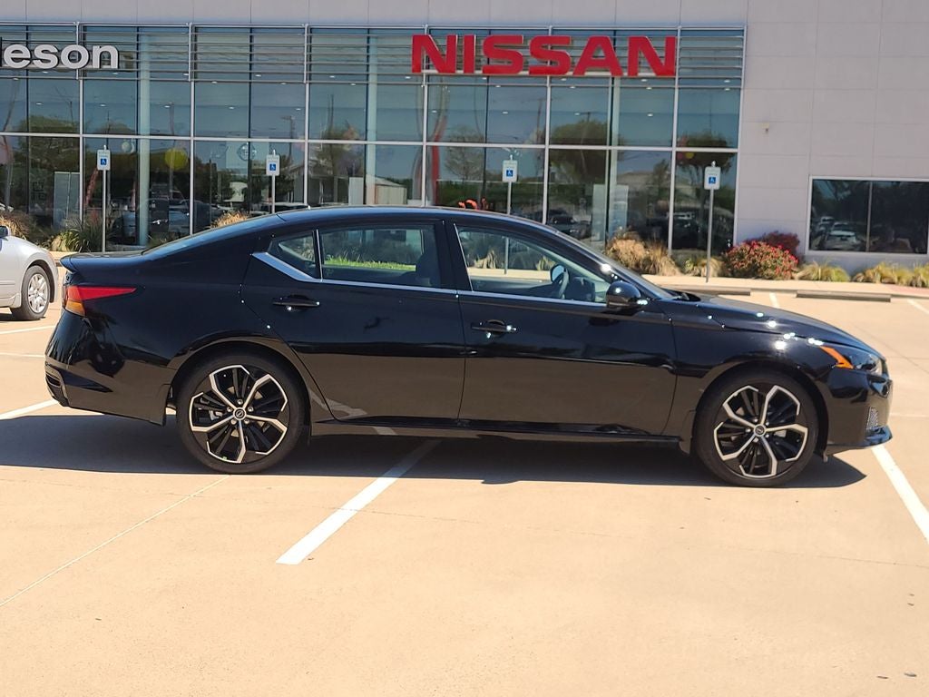 2026 Nissan Altima 2.5 SR