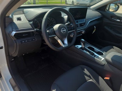 2025 Nissan Altima 2.5 SV