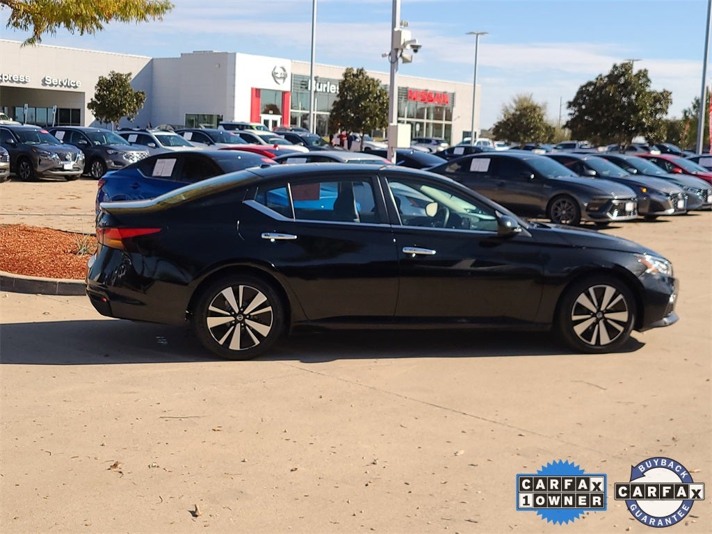 2022 Nissan Altima 2.5 SV