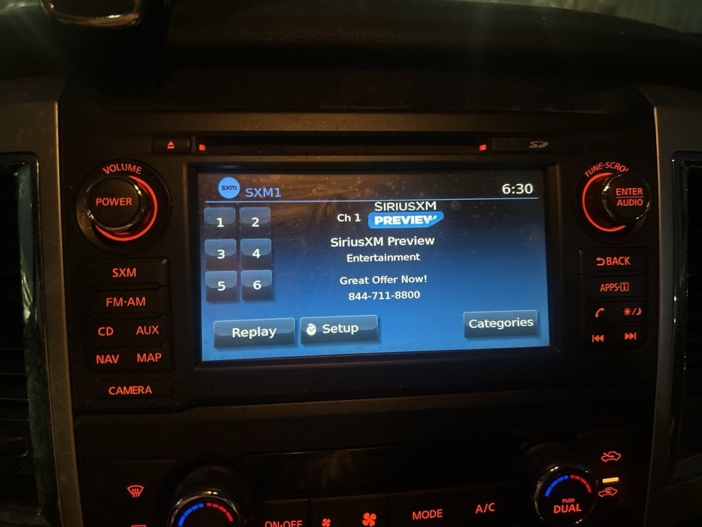 2017 Nissan Titan SV