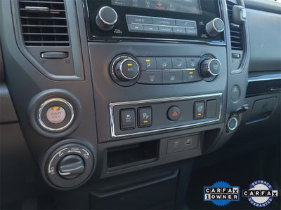 2023 Nissan Titan SV