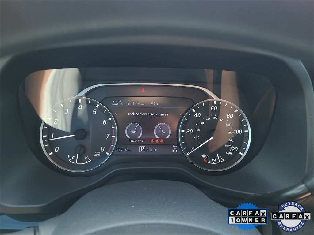 2023 Nissan Titan SV