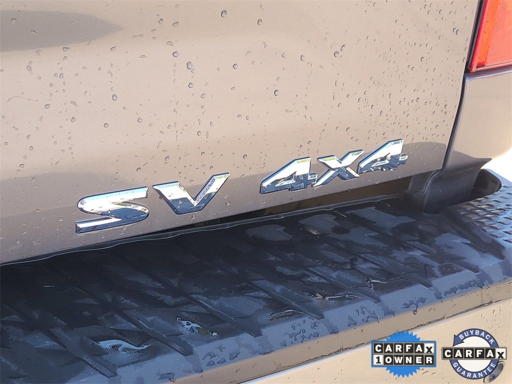 2023 Nissan Titan SV