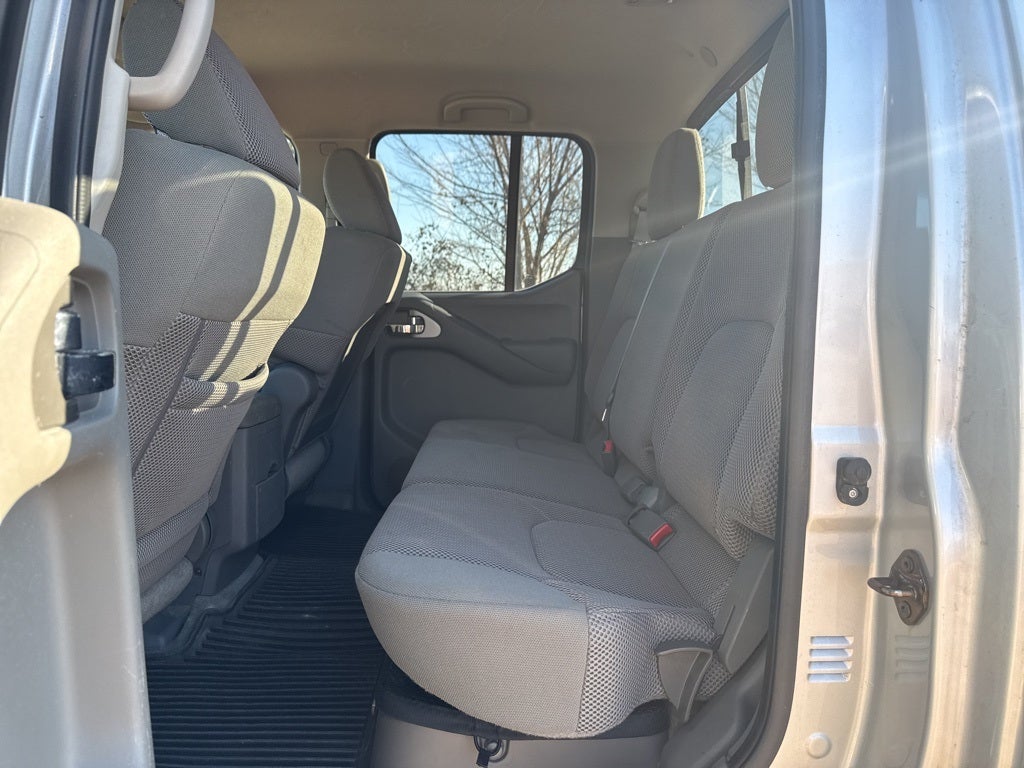 2014 Nissan Frontier SV