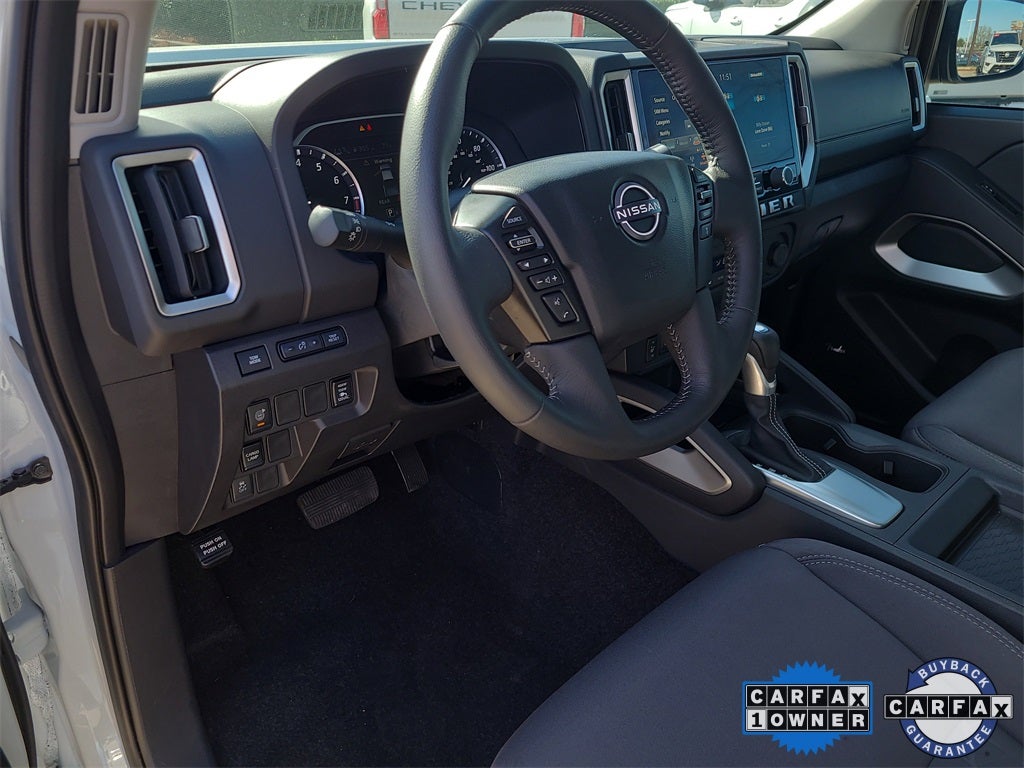 2025 Nissan Frontier SV