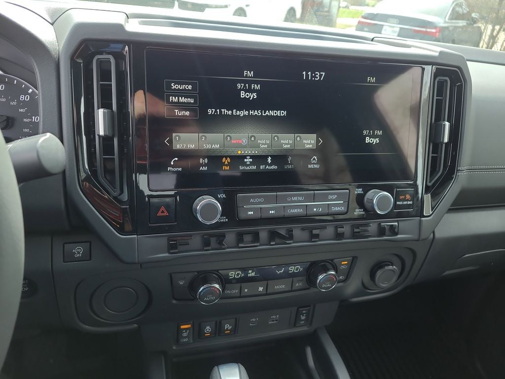 2026 Nissan Frontier SV