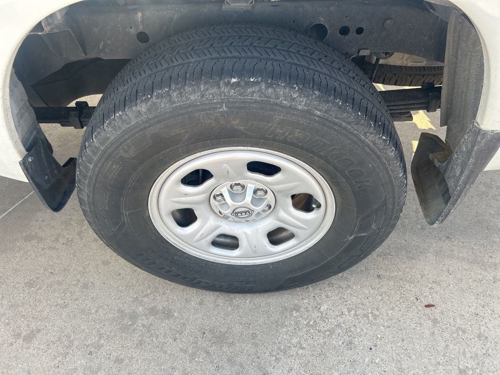 2023 Nissan Frontier S