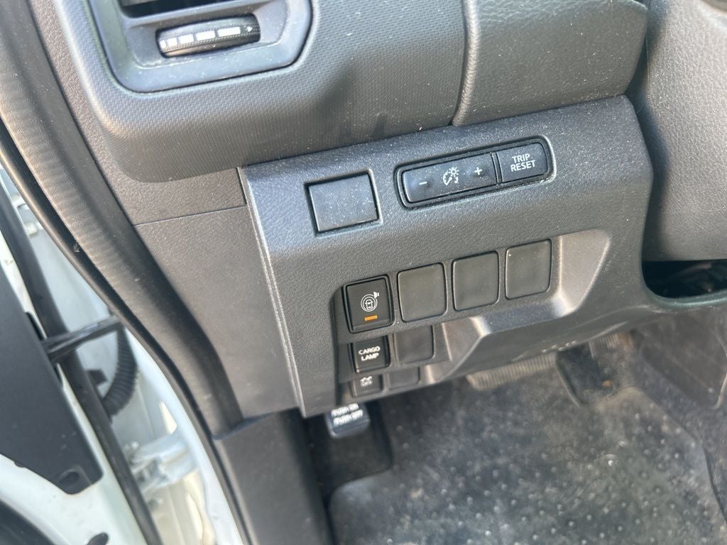 2023 Nissan Frontier S