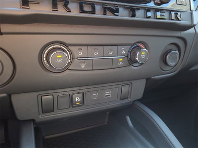 2026 Nissan Frontier SV