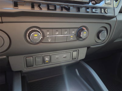 2026 Nissan Frontier SV