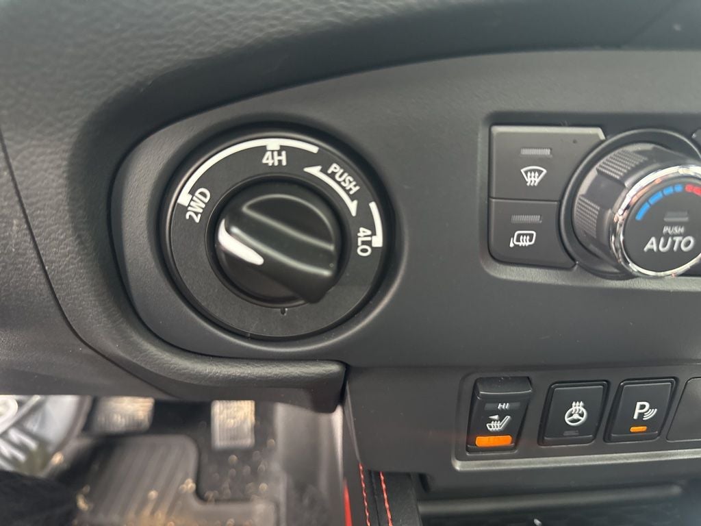 2024 Nissan Frontier PRO-4X