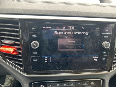 2022 Volkswagen Atlas Cross Sport 3.6L V6 SE w/Technology