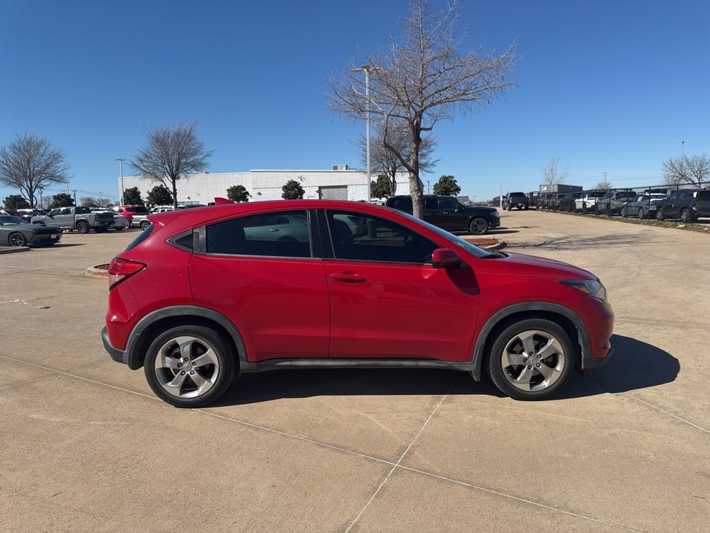 2017 Honda HR-V LX