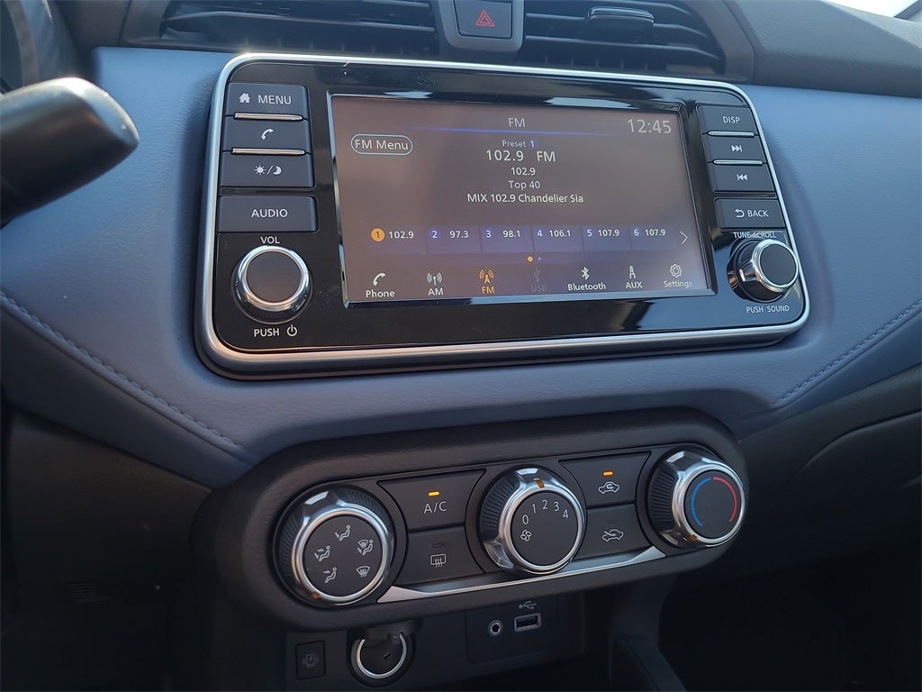 2025 Nissan Versa 1.6 SV