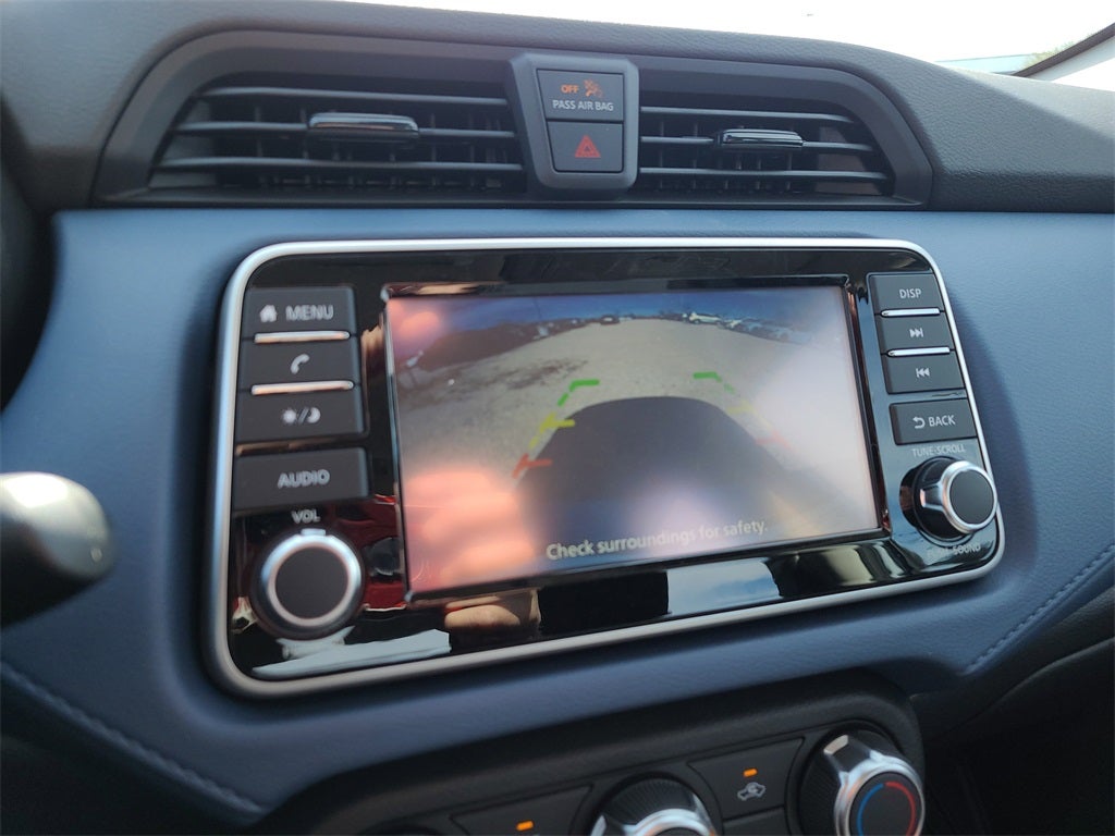 2025 Nissan Versa 1.6 SV