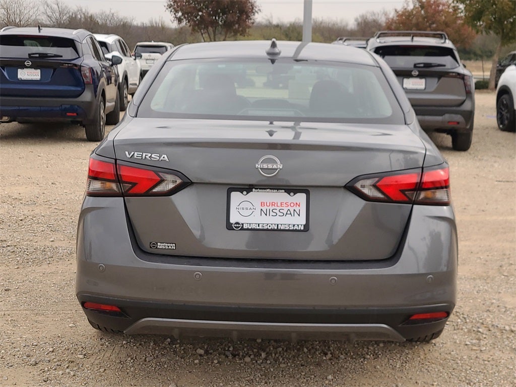 2025 Nissan Versa 1.6 SV