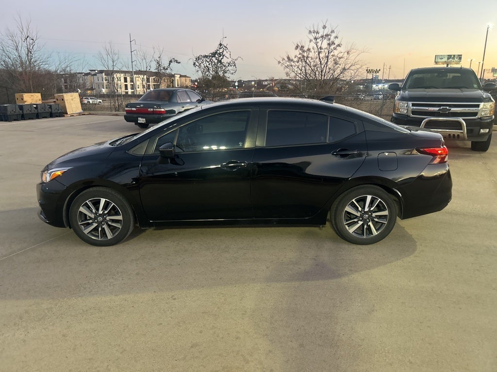 2021 Nissan Versa 1.6 SV