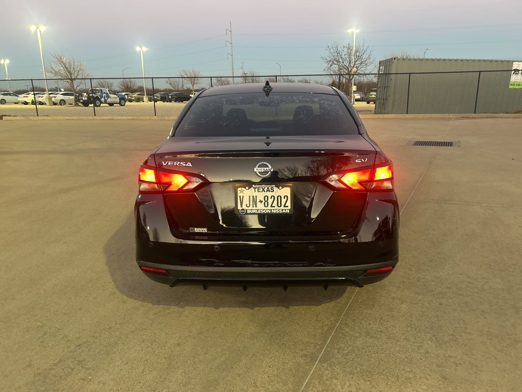 2021 Nissan Versa 1.6 SV