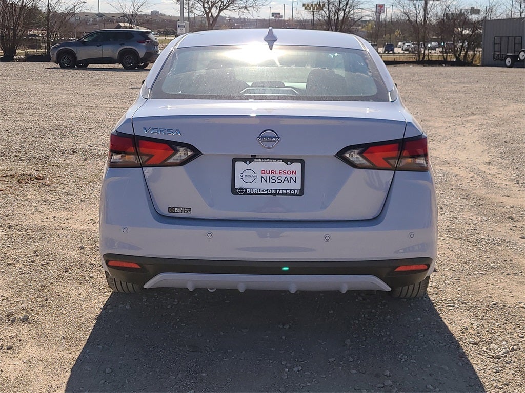 2025 Nissan Versa 1.6 SV