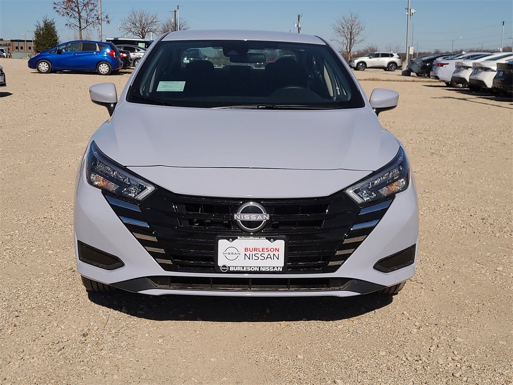 2025 Nissan Versa 1.6 SV