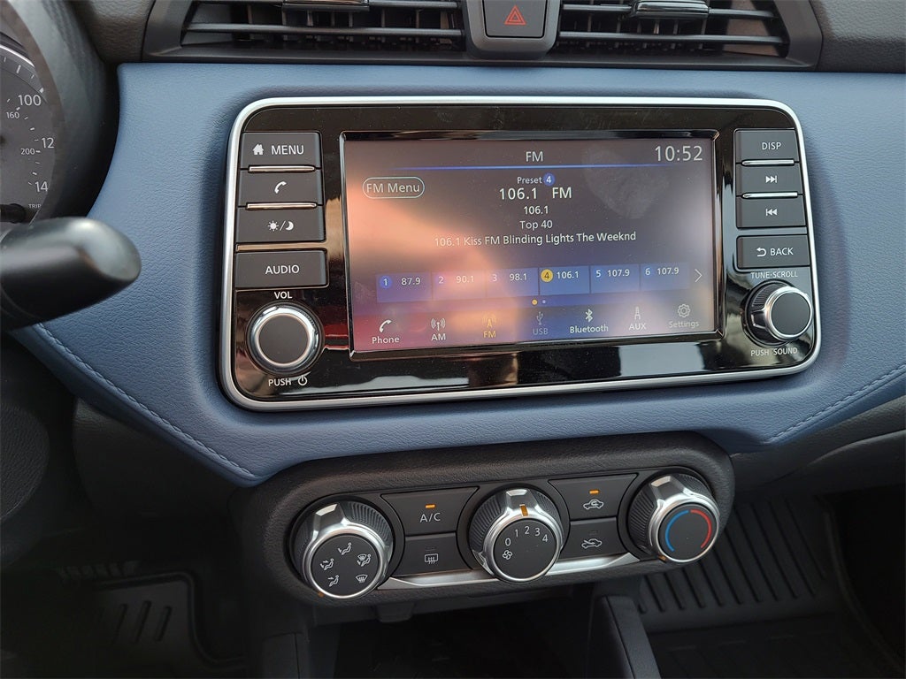 2025 Nissan Versa 1.6 SV