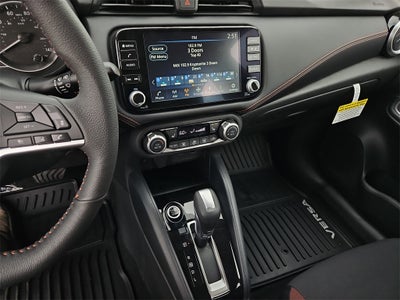 2025 Nissan Versa 1.6 SR