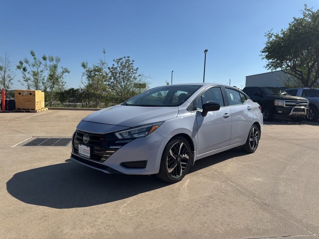 2024 Nissan Versa 1.6 SR