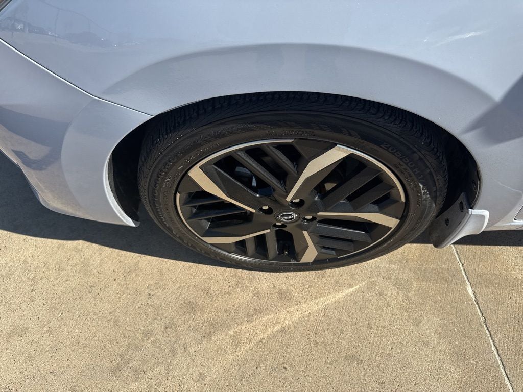 2024 Nissan Versa 1.6 SR