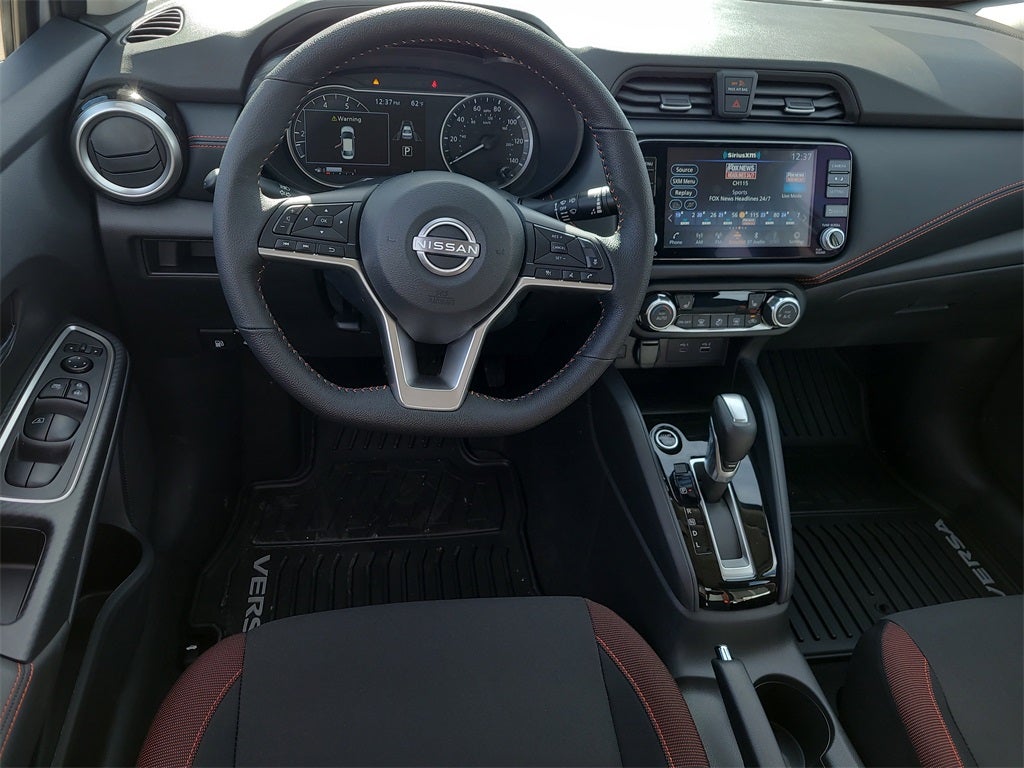 2025 Nissan Versa 1.6 SR