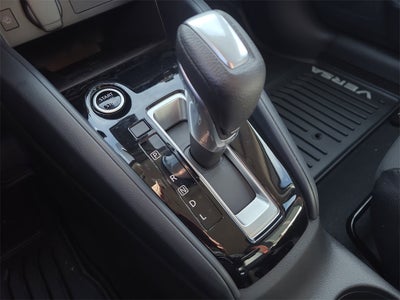 2025 Nissan Versa 1.6 SR