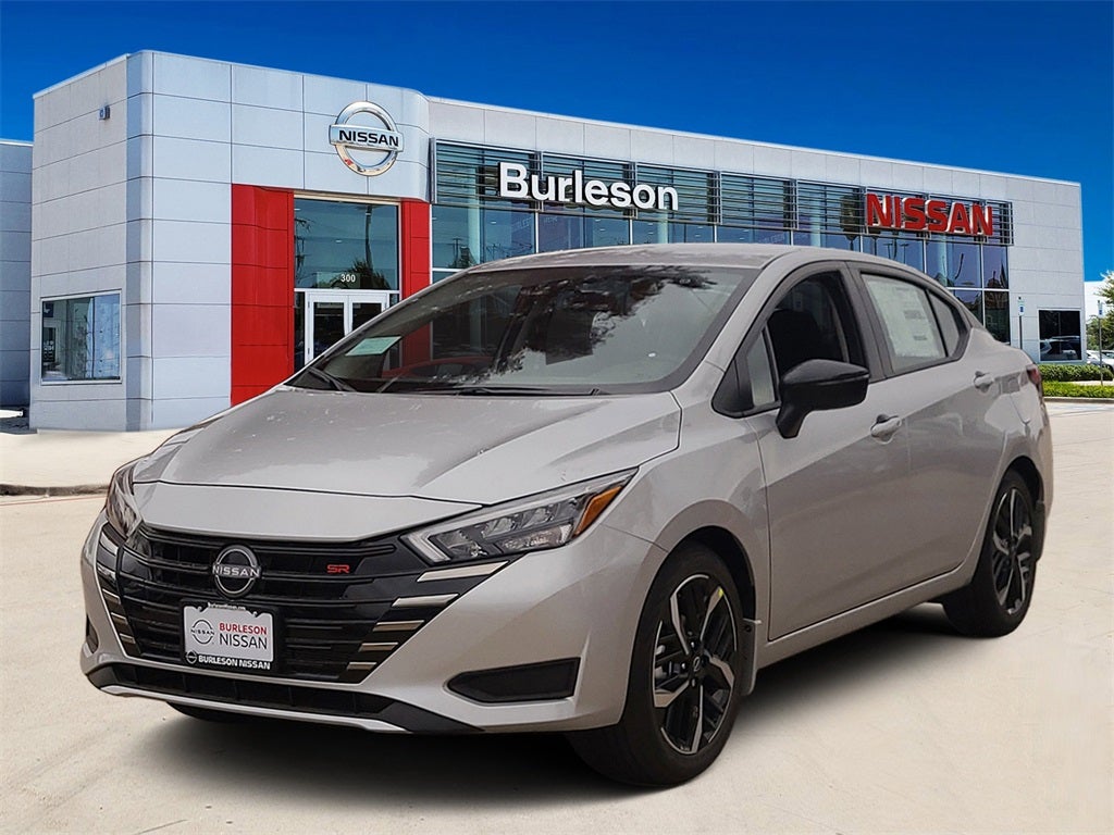 2025 Nissan Versa 1.6 SR