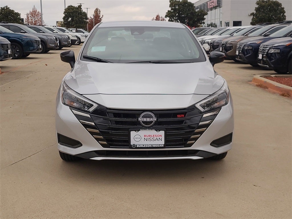 2025 Nissan Versa 1.6 SR