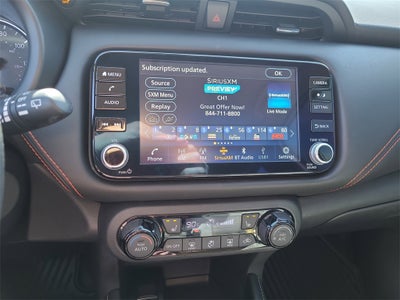 2023 Nissan Kicks SR