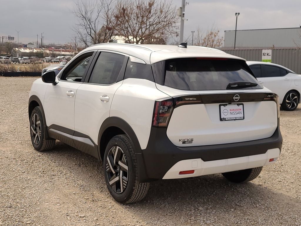 2026 Nissan Kicks SV