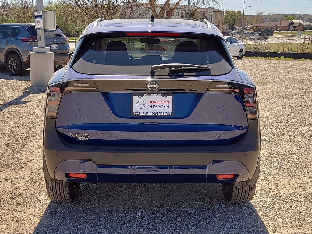 2026 Nissan Kicks SV