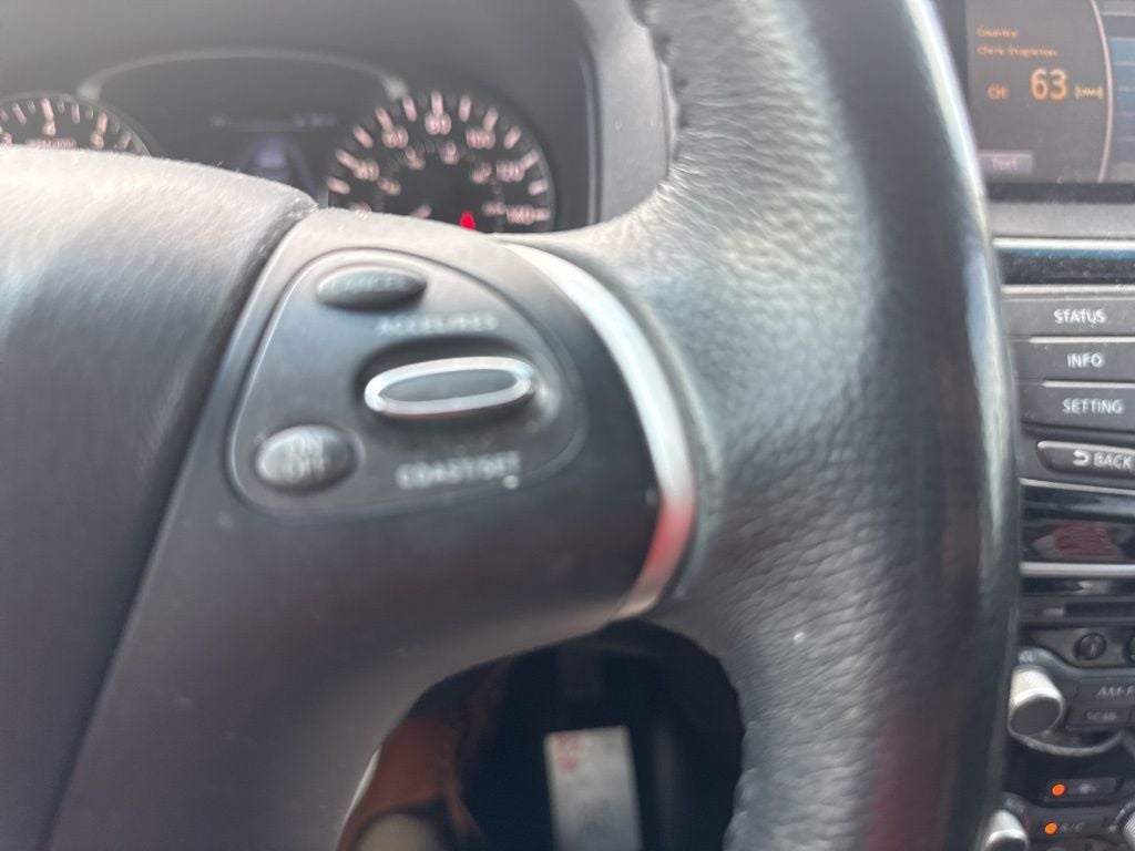 2015 Nissan Pathfinder SV