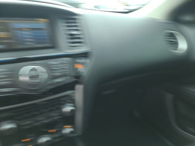 2015 Nissan Pathfinder SV