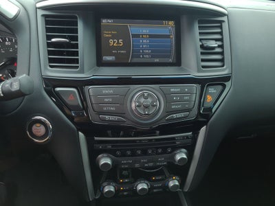 2015 Nissan Pathfinder SV