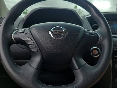 2015 Nissan Pathfinder SV