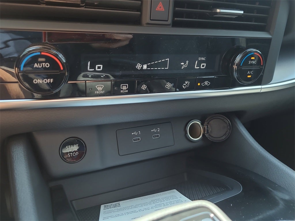 2026 Nissan Rogue SV