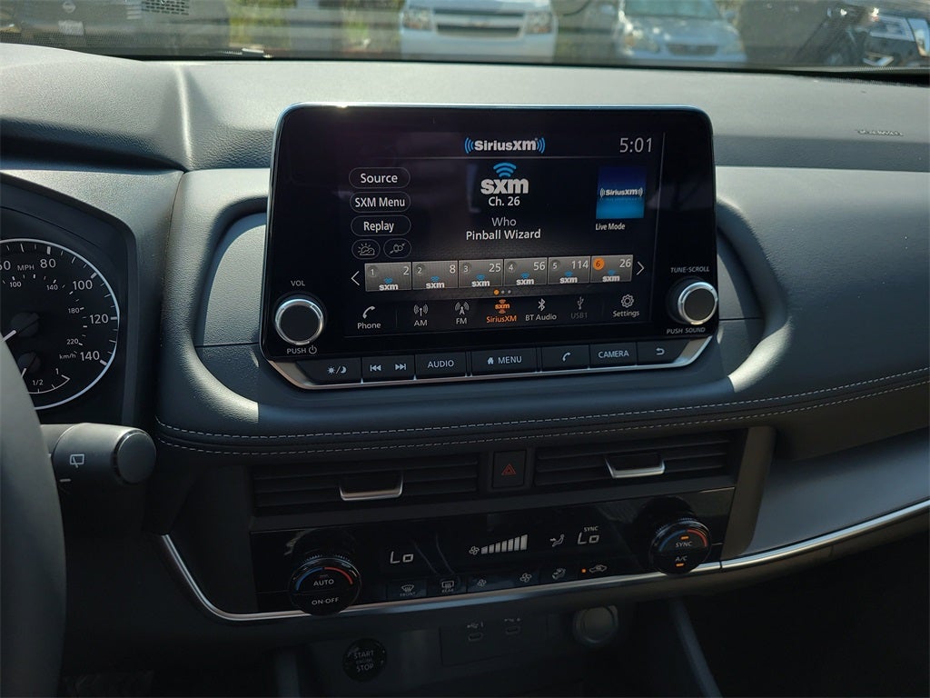 2026 Nissan Rogue SV